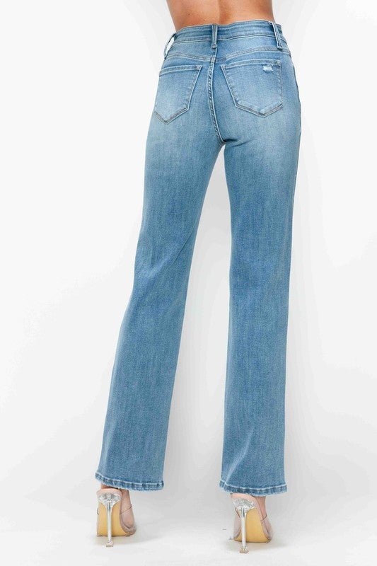 bytos Full Size Distressed High Rise Straight Jeans - GirlyBayJeans & Denimbytos Full Size Distressed High Rise Straight Jeans1001005990715901(25)MediumGirlyBaybytos Full Size Distressed High Rise Straight Jeans