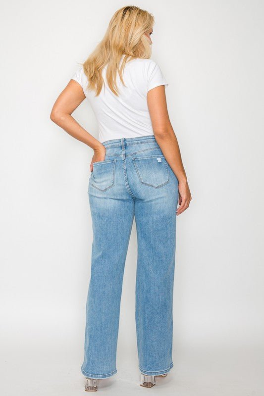bytos Full Size Distressed High Rise Straight Jeans - GirlyBayJeans & Denimbytos Full Size Distressed High Rise Straight Jeans1001005990715901(25)MediumGirlyBaybytos Full Size Distressed High Rise Straight Jeans