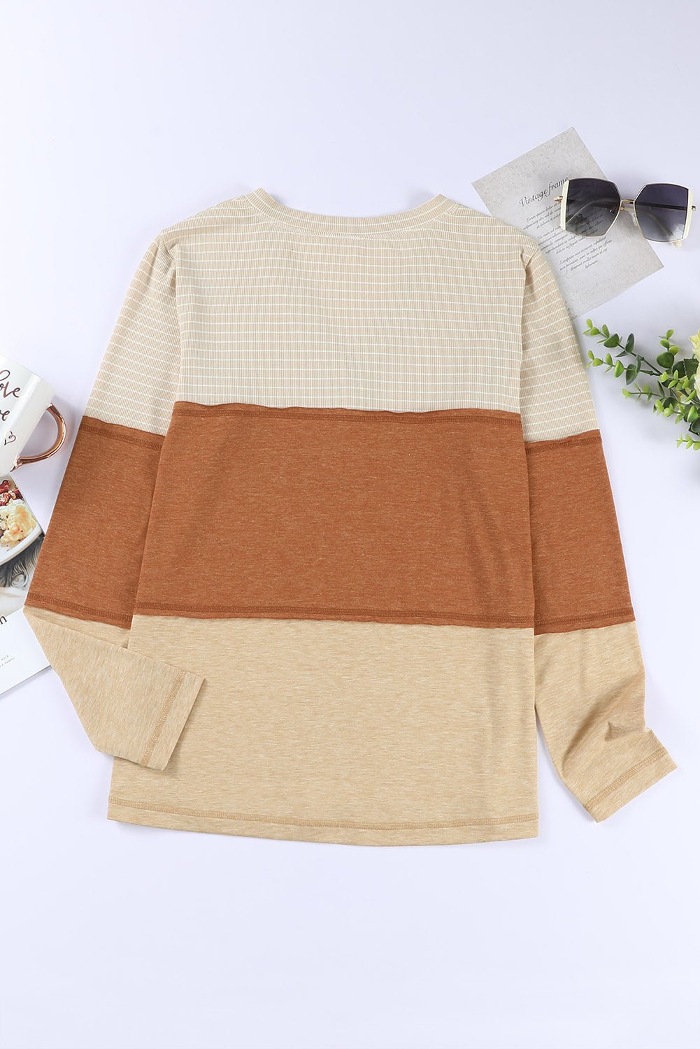 Color Block V - Neck Long Sleeve Top - GirlyBayColor Block V - Neck Long Sleeve Top100100153081501SCamelGirlyBayColor Block V - Neck Long Sleeve Top
