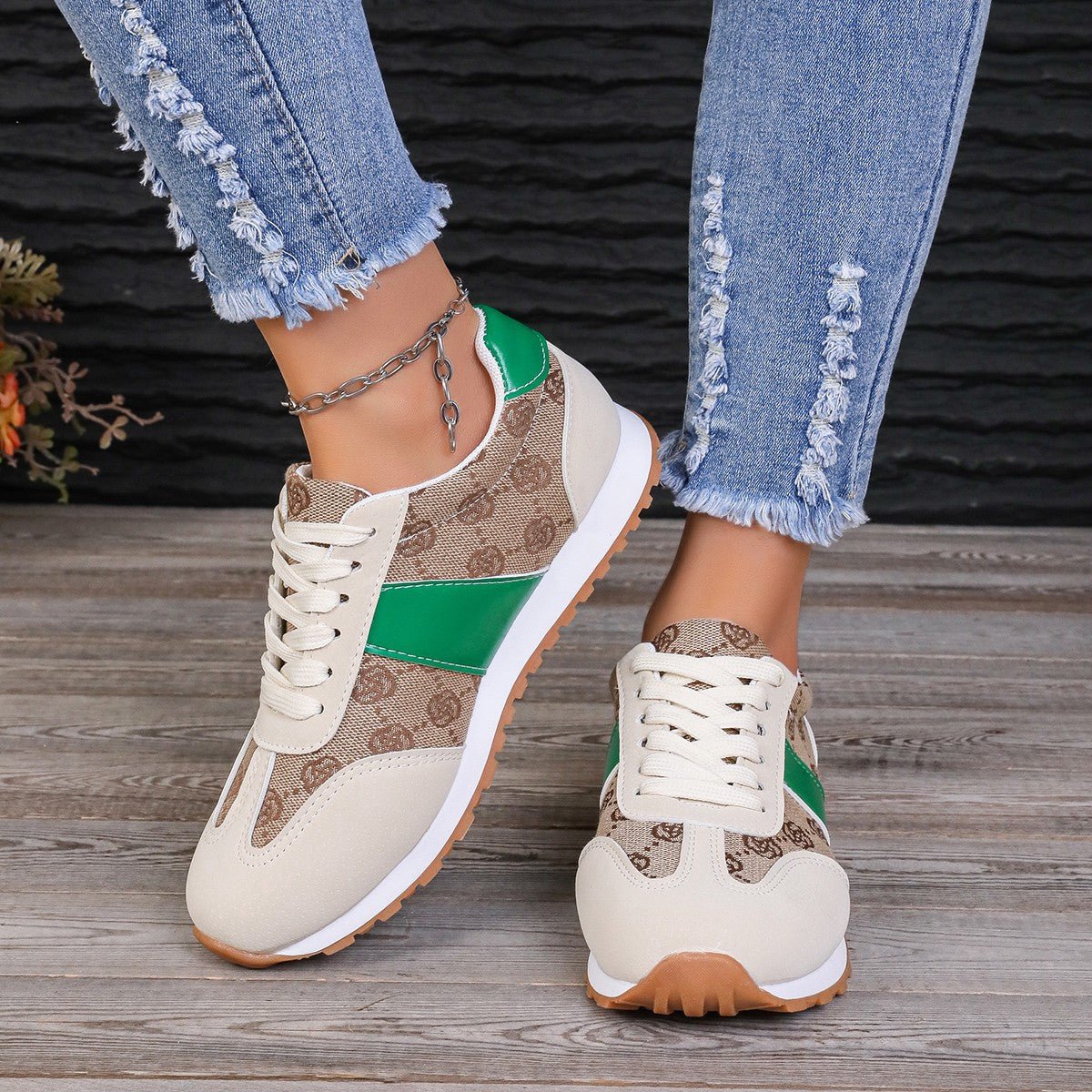 Contrast Round Toe Flat Sneakers - GirlyBayShoesContrast Round Toe Flat Sneakers10060025626174636(US5)GreenGirlyBayContrast Round Toe Flat Sneakers