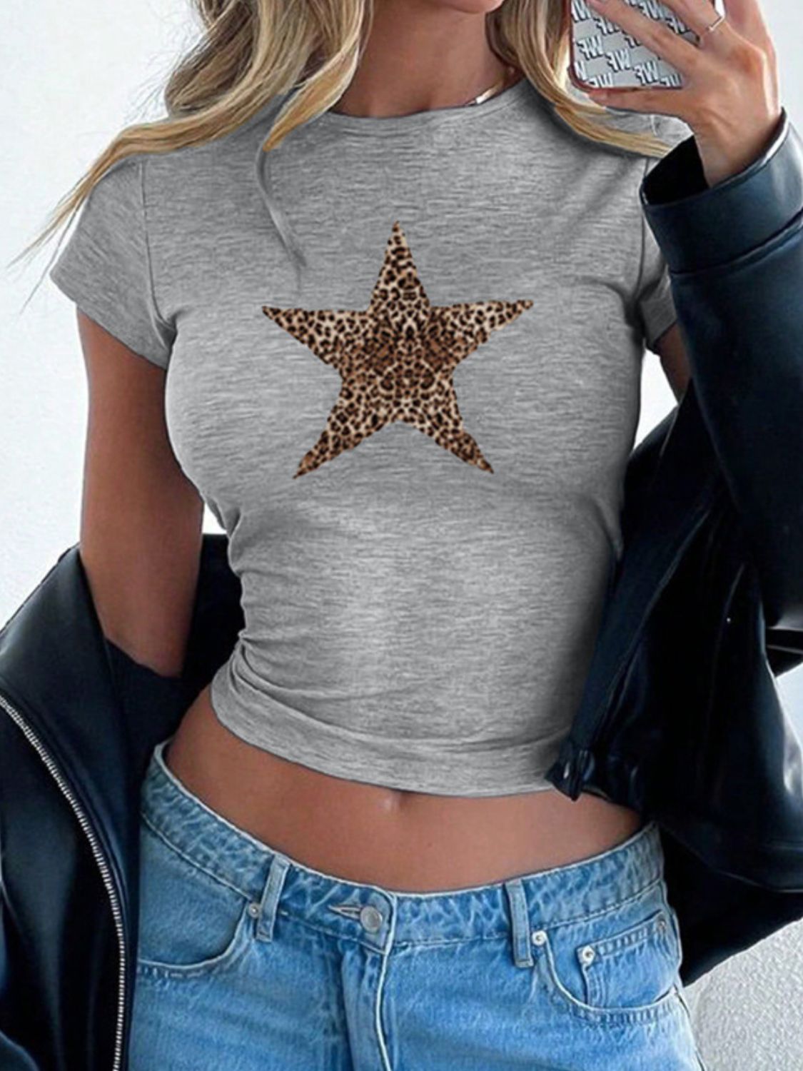 Devine Star Round Neck Short Sleeve T-Shirt - GirlyBayDevine Star Round Neck Short Sleeve T-Shirt100100537161789SGrayGirlyBayDevine Star Round Neck Short Sleeve T-Shirt