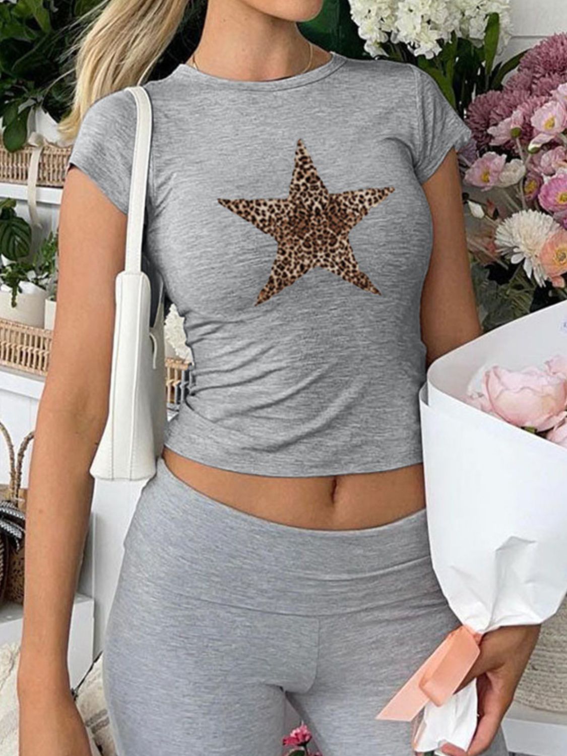 Devine Star Round Neck Short Sleeve T-Shirt - GirlyBayDevine Star Round Neck Short Sleeve T-Shirt100100537161789SGrayGirlyBayDevine Star Round Neck Short Sleeve T-Shirt