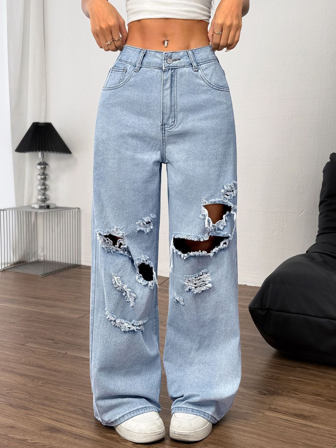 Distressed Wide Leg Jeans with Pockets - GirlyBayJeans & DenimDistressed Wide Leg Jeans with Pockets100100147561634XSLightGirlyBayDistressed Wide Leg Jeans with Pockets