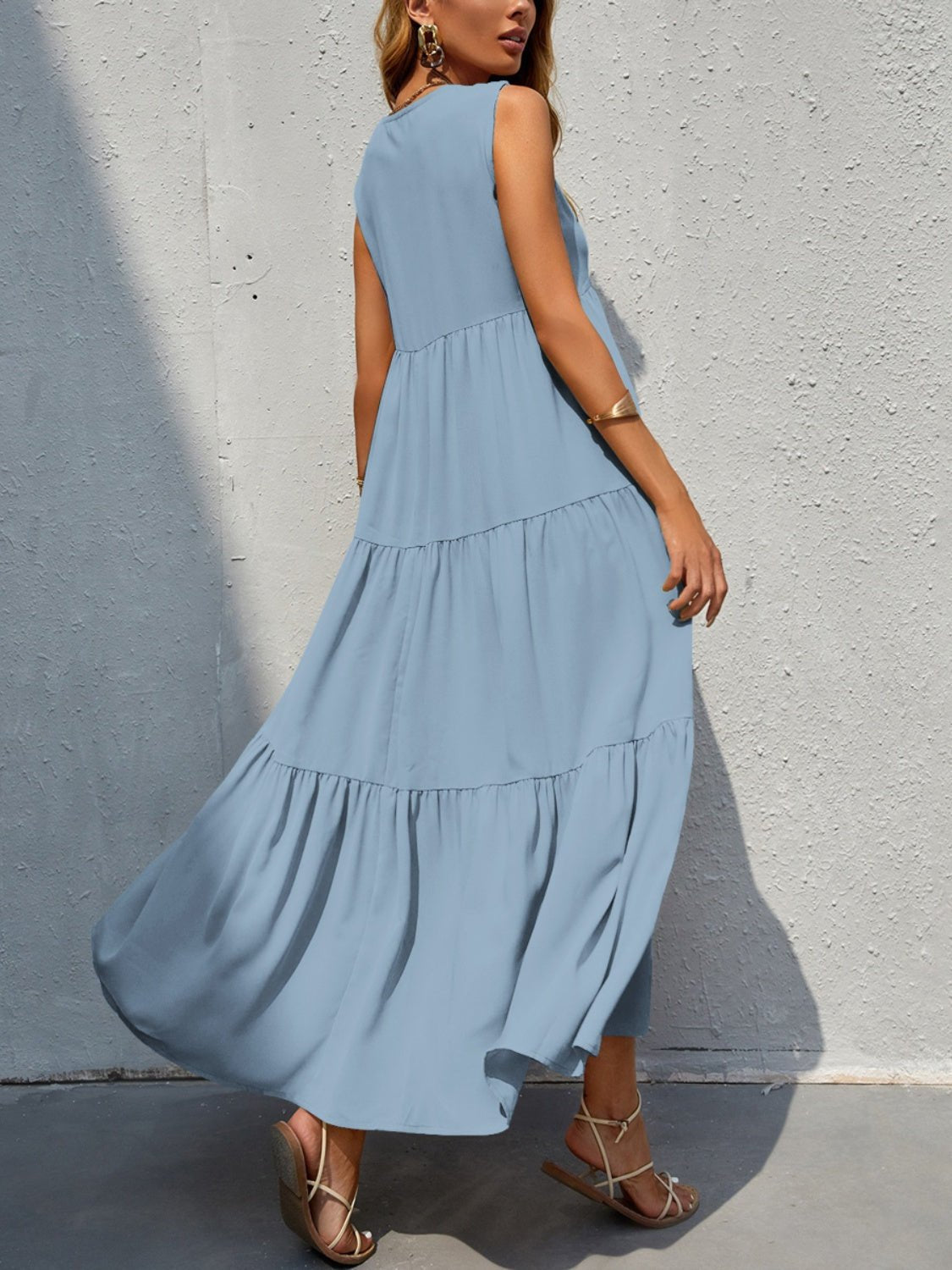 FAM - FAM Tiered V - Neck Sleeveless Dress - GirlyBayMaxi DressesFAM - FAM Tiered V - Neck Sleeveless Dress100100481841300SBlackGirlyBayFAM - FAM Tiered V - Neck Sleeveless Dress
