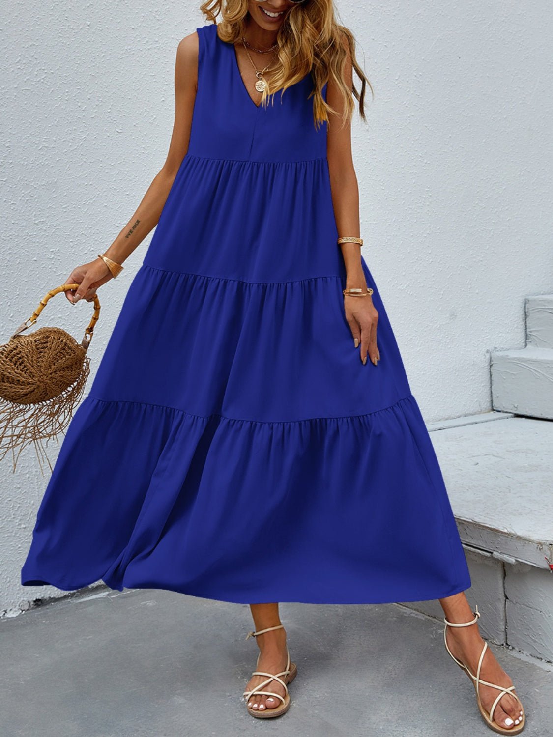 FAM - FAM Tiered V - Neck Sleeveless Dress - GirlyBayMaxi DressesFAM - FAM Tiered V - Neck Sleeveless Dress100100481841300SBlackGirlyBayFAM - FAM Tiered V - Neck Sleeveless Dress