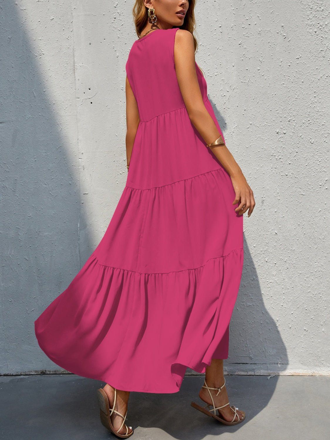 FAM - FAM Tiered V - Neck Sleeveless Dress - GirlyBayMaxi DressesFAM - FAM Tiered V - Neck Sleeveless Dress100100481841300SBlackGirlyBayFAM - FAM Tiered V - Neck Sleeveless Dress