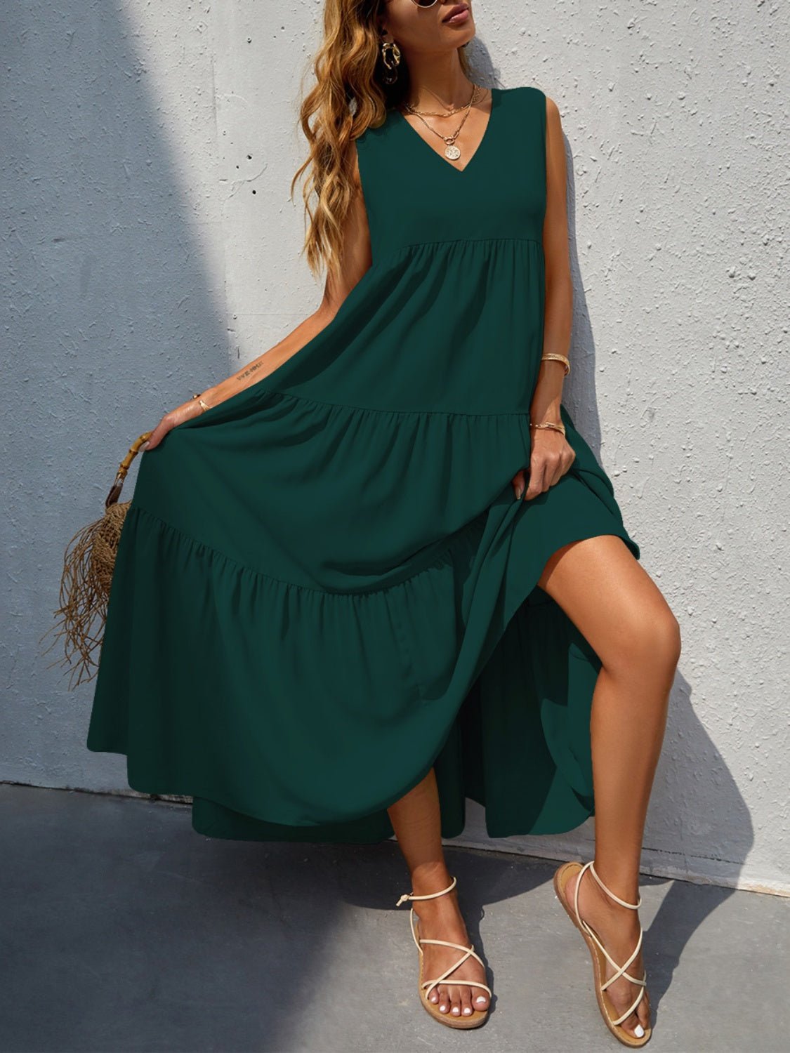 FAM - FAM Tiered V - Neck Sleeveless Dress - GirlyBayMaxi DressesFAM - FAM Tiered V - Neck Sleeveless Dress100100481841300SBlackGirlyBayFAM - FAM Tiered V - Neck Sleeveless Dress