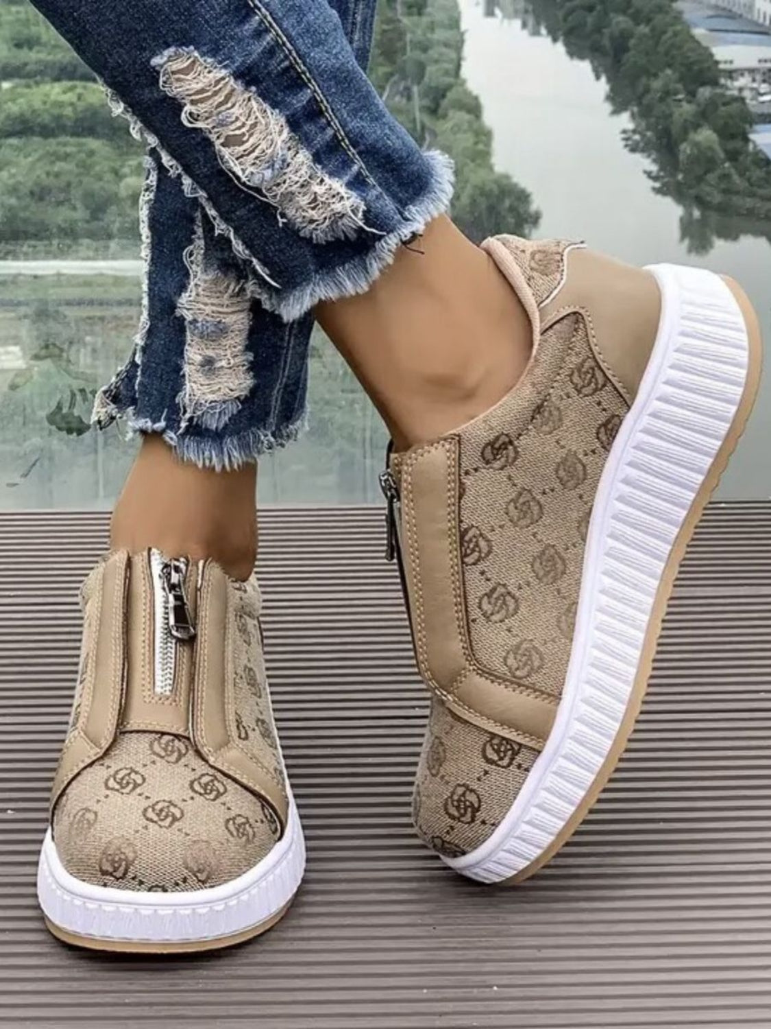 Floral Round Toe Sneakers with Zip - GirlyBayShoesFloral Round Toe Sneakers with Zip10060020368908836(US5)TanGirlyBayFloral Round Toe Sneakers with Zip