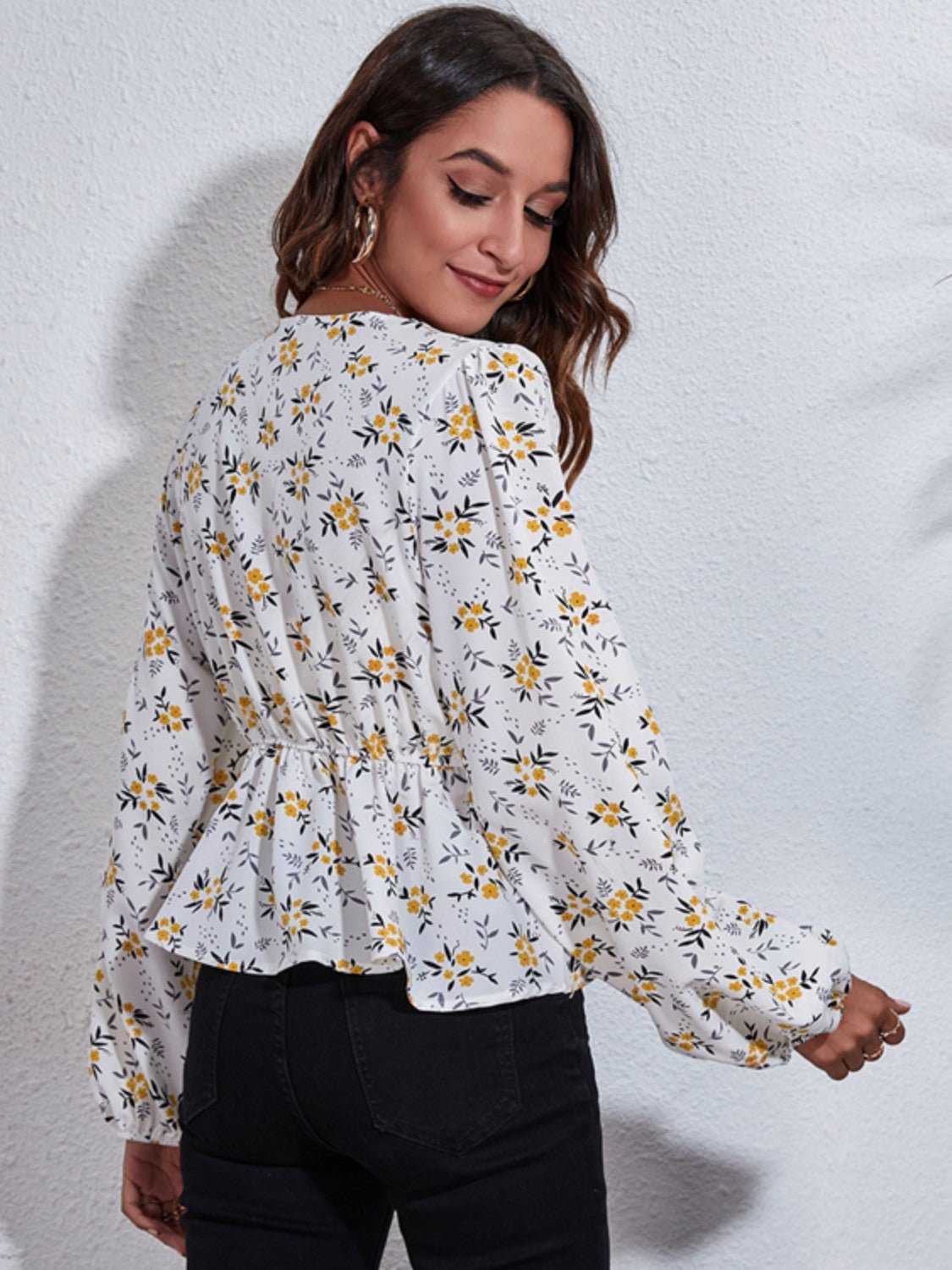 Floral V - Neck Balloon Sleeve Peplum Blouse - GirlyBayFloral V - Neck Balloon Sleeve Peplum Blouse100101473863238SWhiteGirlyBayFloral V - Neck Balloon Sleeve Peplum Blouse