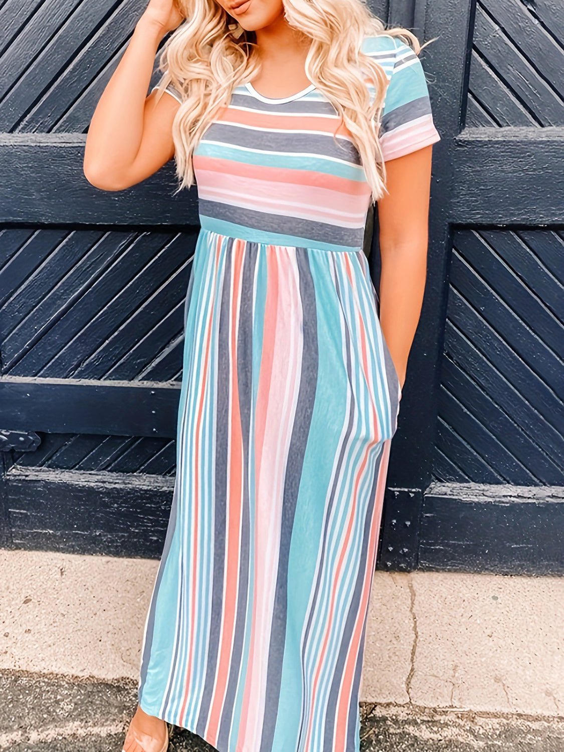 Full Size Striped Round Neck Short Sleeve Dress - GirlyBayFull Size Striped Round Neck Short Sleeve Dress100100030255353SStripeGirlyBayFull Size Striped Round Neck Short Sleeve Dress