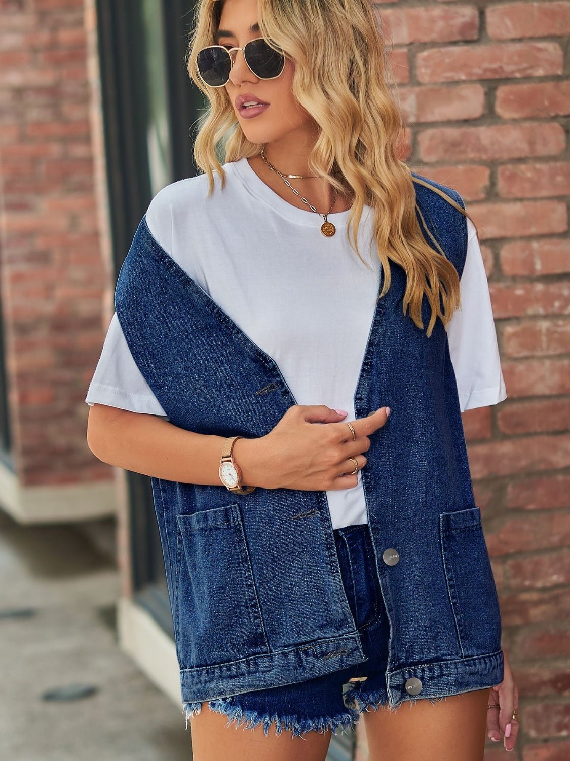 Full Size V - Neck Button Up Denim Vest - GirlyBayJeans & DenimFull Size V - Neck Button Up Denim Vest100100548451261SMediumGirlyBayFull Size V - Neck Button Up Denim Vest