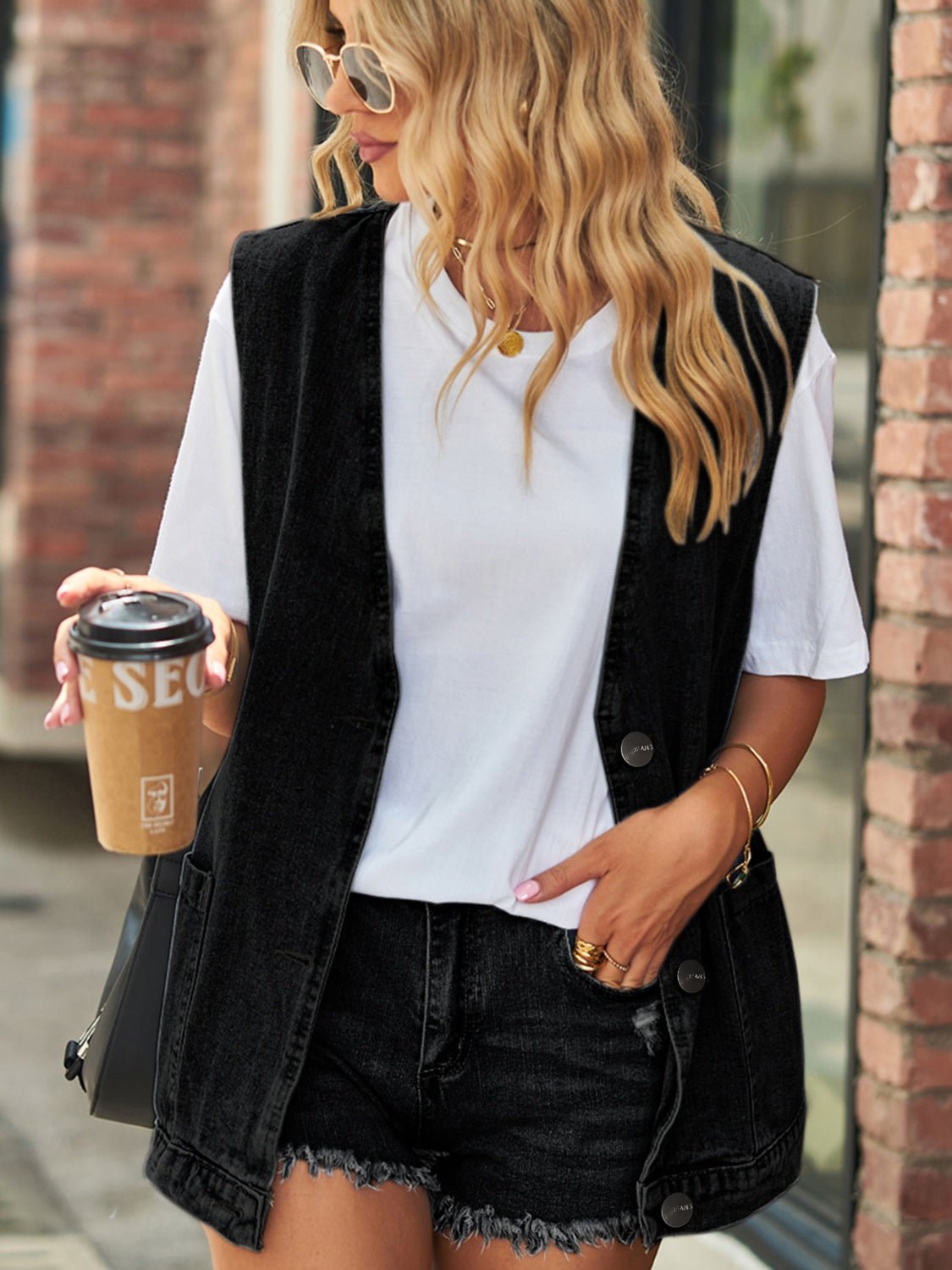 Full Size V - Neck Button Up Denim Vest - GirlyBayJeans & DenimFull Size V - Neck Button Up Denim Vest100100548458552SLightGirlyBayFull Size V - Neck Button Up Denim Vest