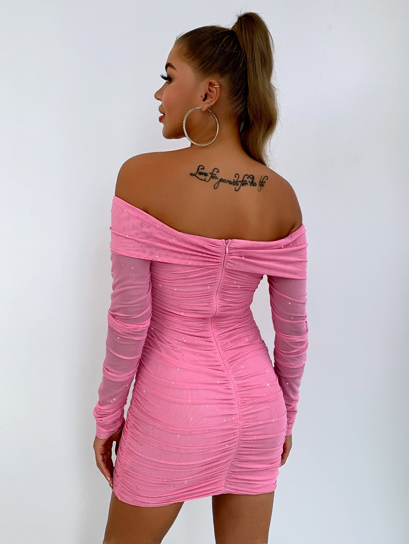 Glitter Ruched Off - Shoulder Long Sleeve Bodycon Dress - GirlyBayCocktail DressesGlitter Ruched Off - Shoulder Long Sleeve Bodycon Dress100101729252831XSPinkGirlyBayGlitter Ruched Off - Shoulder Long Sleeve Bodycon Dress
