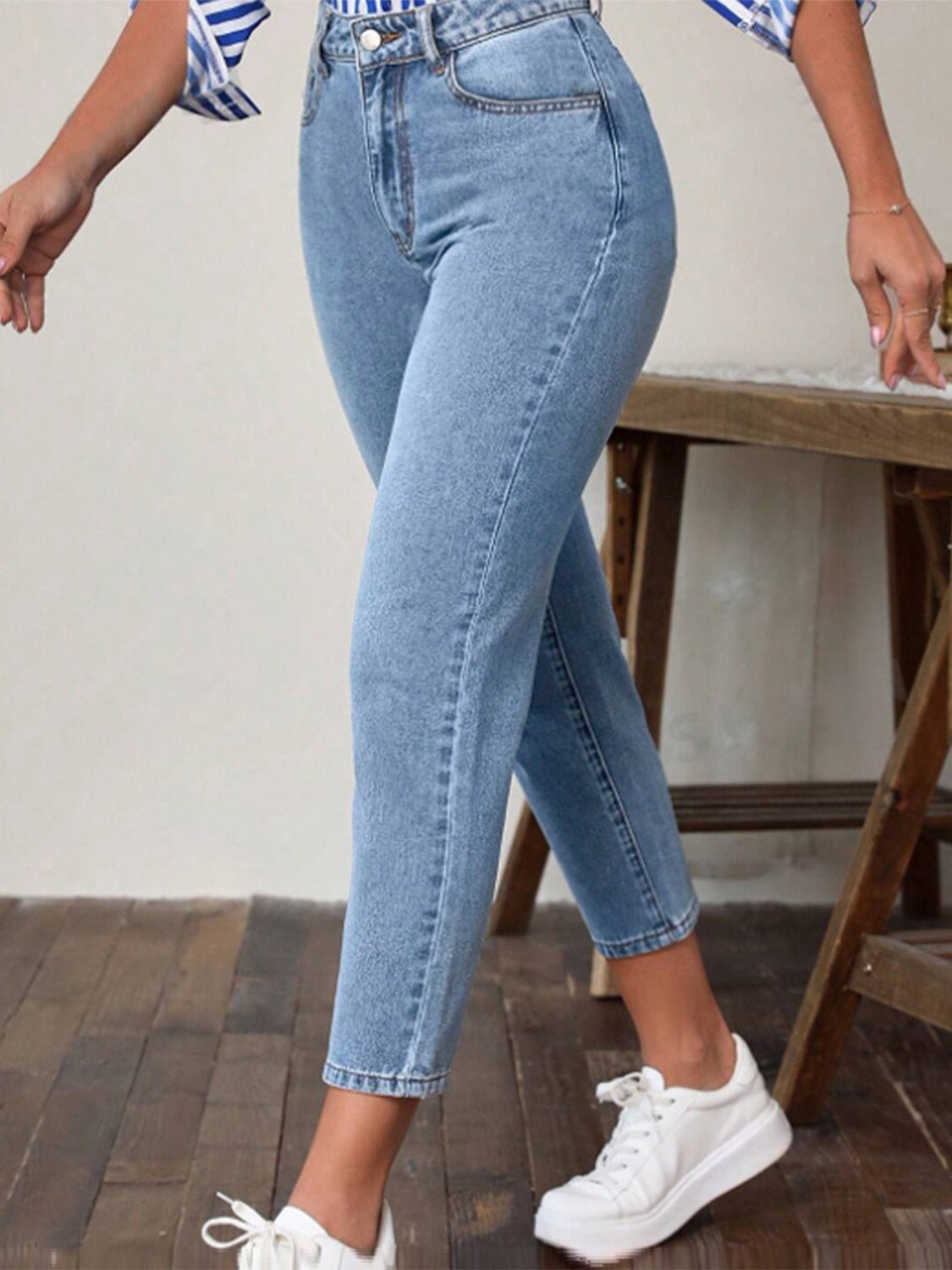 High Waist Jeans with Pockets - GirlyBayJeans & DenimHigh Waist Jeans with Pockets100100939280911SLightGirlyBayHigh Waist Jeans with Pockets