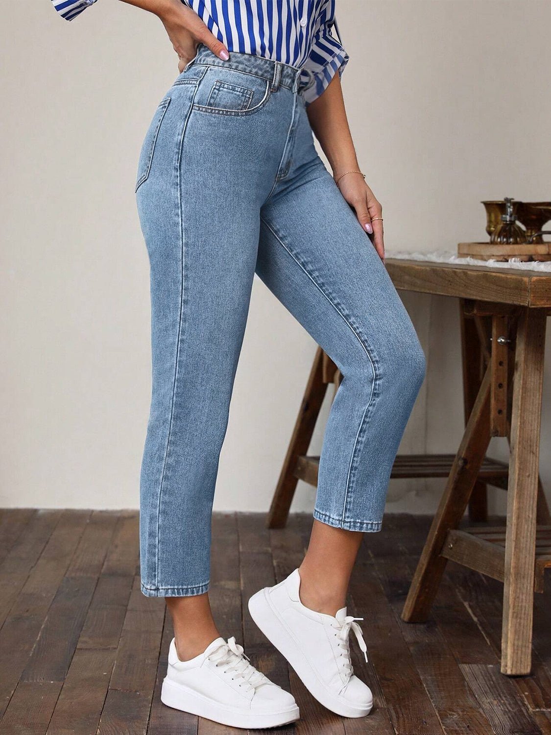 High Waist Jeans with Pockets - GirlyBayJeans & DenimHigh Waist Jeans with Pockets100100939280911SLightGirlyBayHigh Waist Jeans with Pockets