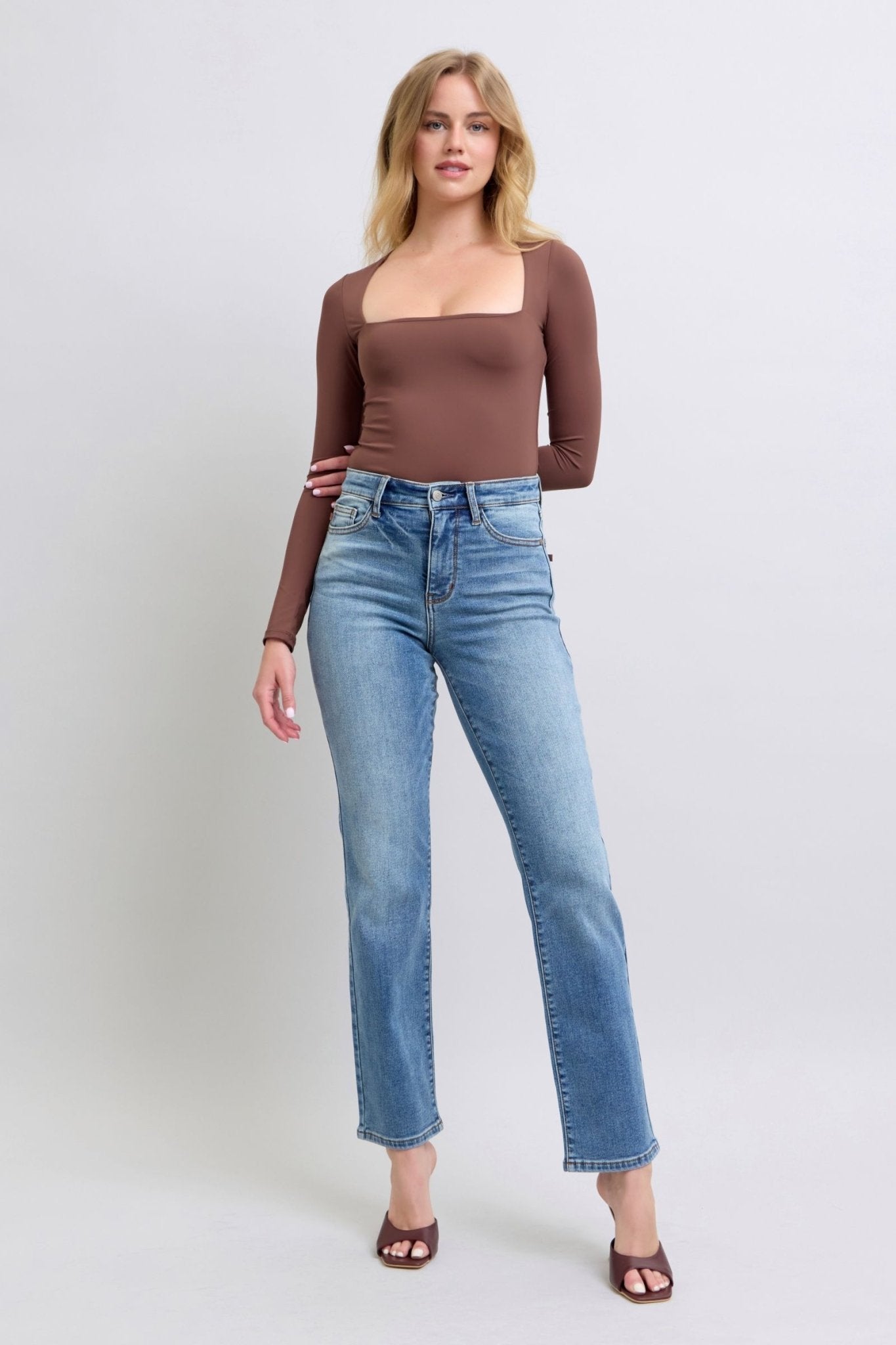 Judy Blue Full Size Run Vintage Wash Thermal Straight Jeans - GirlyBayJeans & DenimJudy Blue Full Size Run Vintage Wash Thermal Straight Jeans1001007872712250(24)MediumGirlyBayJudy Blue Full Size Run Vintage Wash Thermal Straight Jeans