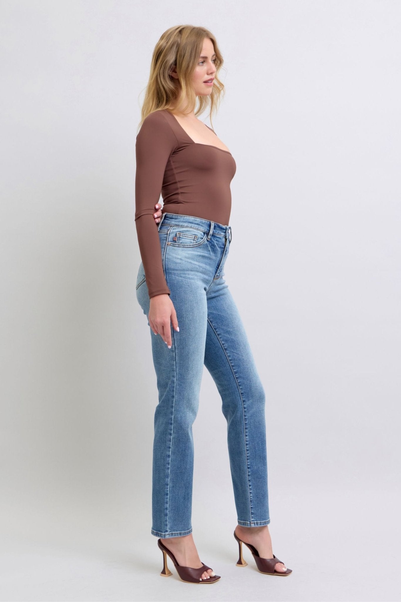 Judy Blue Full Size Run Vintage Wash Thermal Straight Jeans - GirlyBayJeans & DenimJudy Blue Full Size Run Vintage Wash Thermal Straight Jeans1001007872712250(24)MediumGirlyBayJudy Blue Full Size Run Vintage Wash Thermal Straight Jeans
