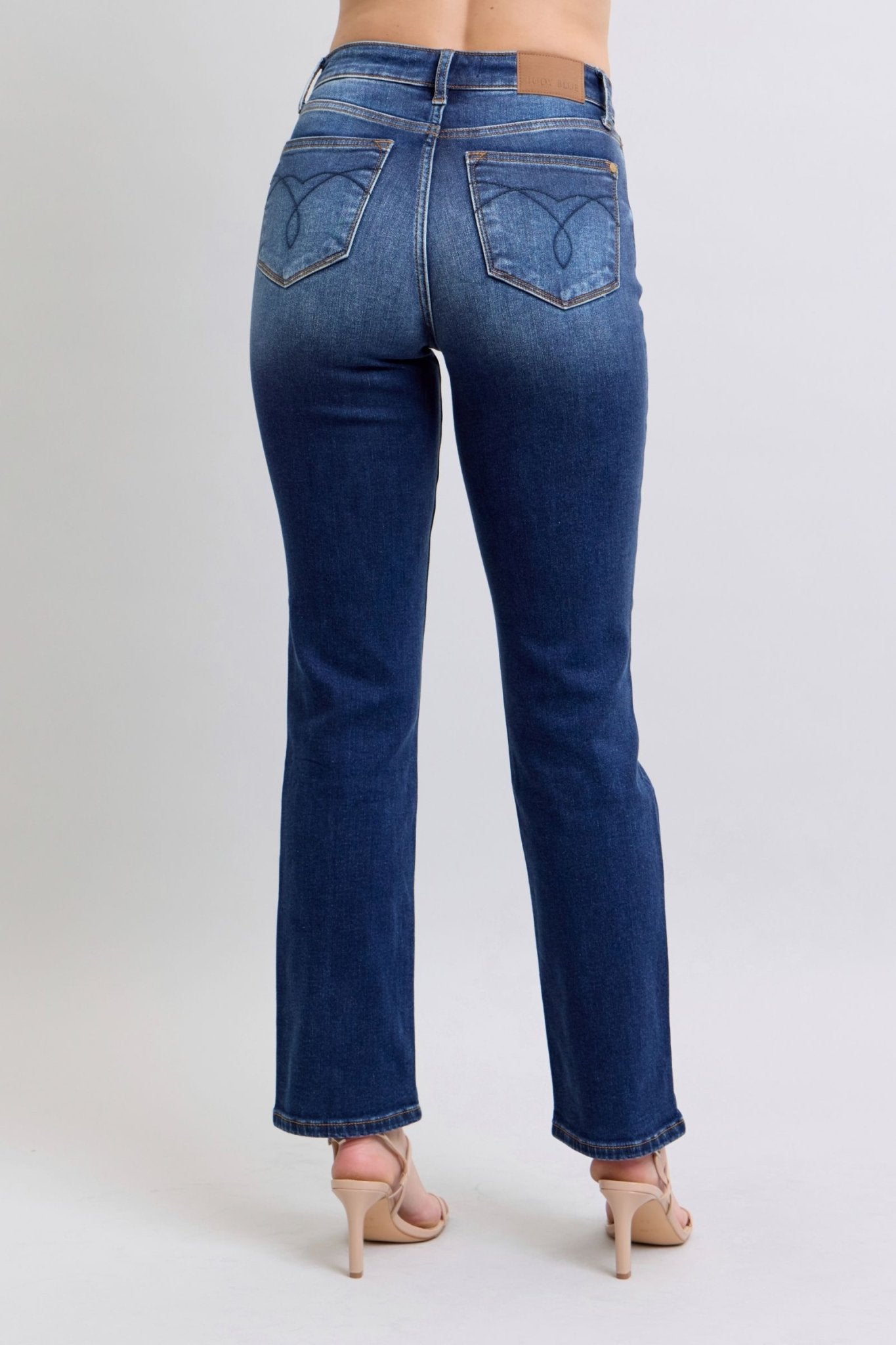Judy Blue Full Size Washed Straight Leg Jeans with Pockets - GirlyBayJeans & DenimJudy Blue Full Size Washed Straight Leg Jeans with Pockets1001000071013370(24)DarkGirlyBayJudy Blue Full Size Washed Straight Leg Jeans with Pockets
