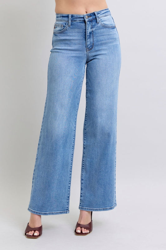 Judy Blue Full Size Wide Leg Jeans with Pockets - GirlyBayJeans & DenimJudy Blue Full Size Wide Leg Jeans with Pockets1001002316010380(24)MediumGirlyBayJudy Blue Full Size Wide Leg Jeans with Pockets