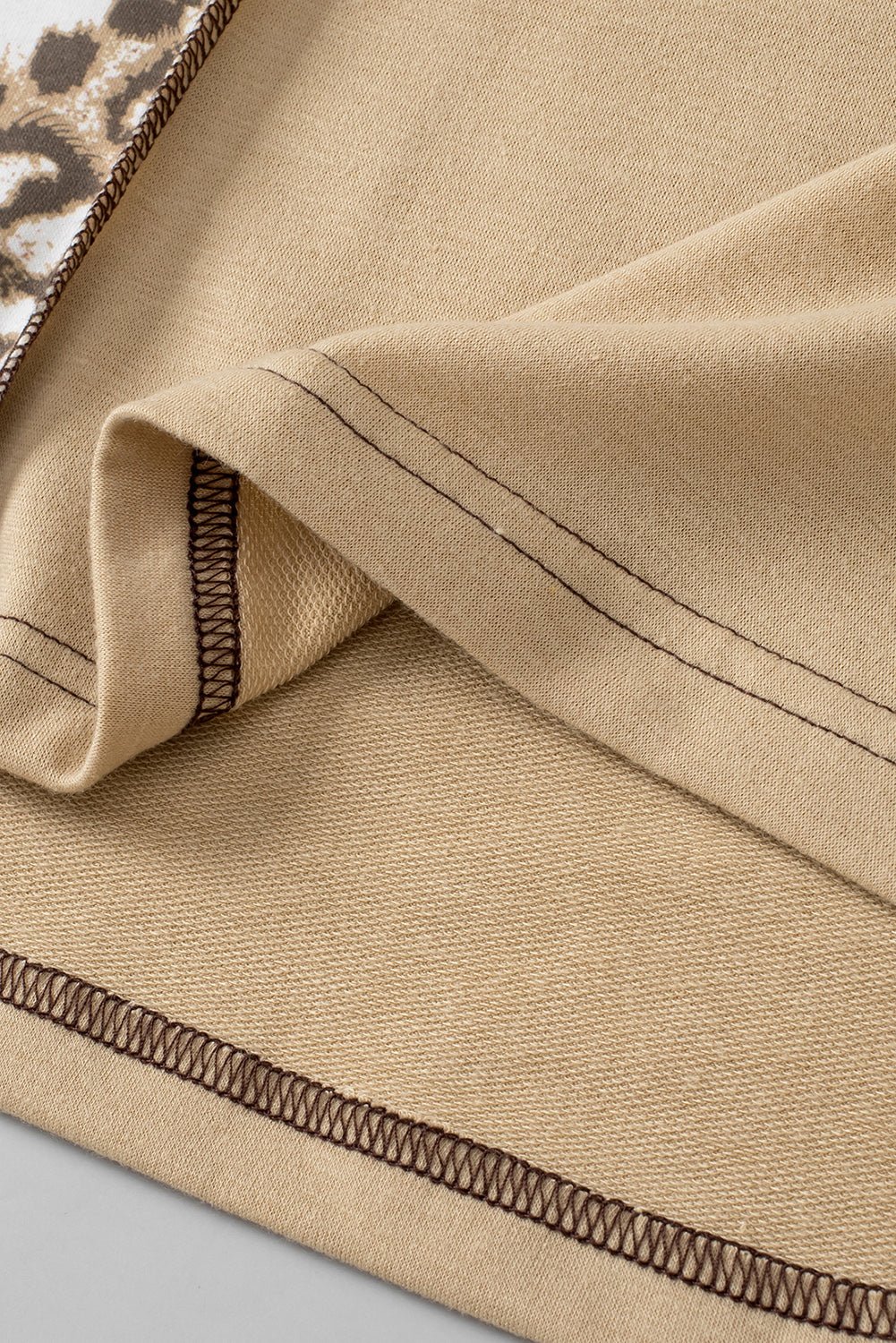 Leopard Drawstring Chest Pocket HoodieSweatshirts & HoodiesGirlyBayGirlyBay100100347375603LeopardSShip From Overseas