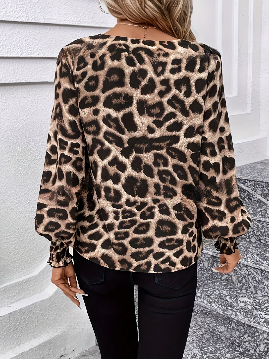 Leopard V - Neck Lantern Sleeve Blouse - GirlyBayShirtLeopard V - Neck Lantern Sleeve Blouse100100303141748SLeopardGirlyBayLeopard V - Neck Lantern Sleeve Blouse