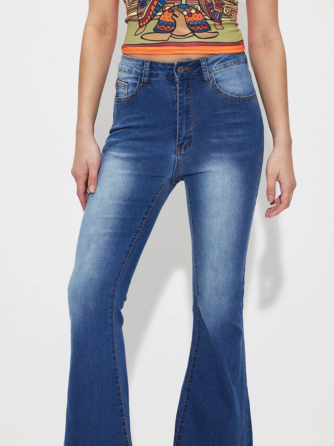 Comfy Mid-Rise Bootcut JeansJeans & DenimGirlyBayTrendsiMedium