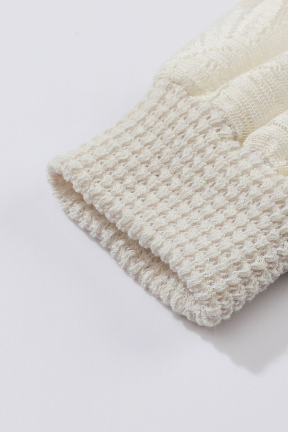 Mock Neck Lace Long Sleeve Top - GirlyBayMock Neck Lace Long Sleeve Top100100391021639SIvoryGirlyBayMock Neck Lace Long Sleeve Top