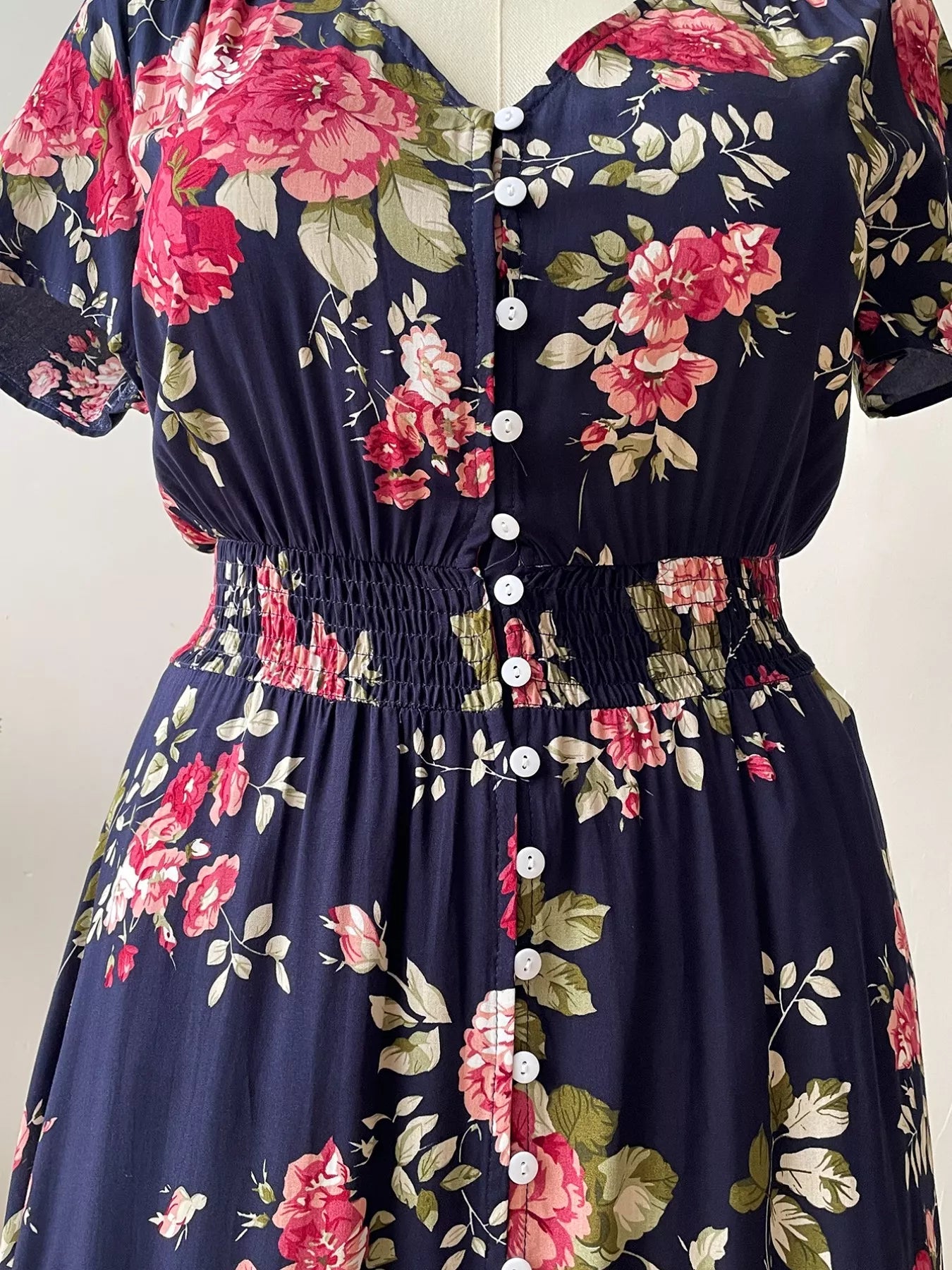 Plus Size Floral Print Short Sleeves V - Neck Dress - GirlyBayCasual Dresses1a1489f1 - 05da - 460f - b5d1 - 6d611912abd9 - Max - Origin1001002103817010XLDark BlueGirlyBay1a1489f1 - 05da - 460f - b5d1 - 6d611912abd9 - Max - OriginPlus Size Floral Print Short Sleeves V - Neck DressCasual DressesGirlyBay100100210381701
