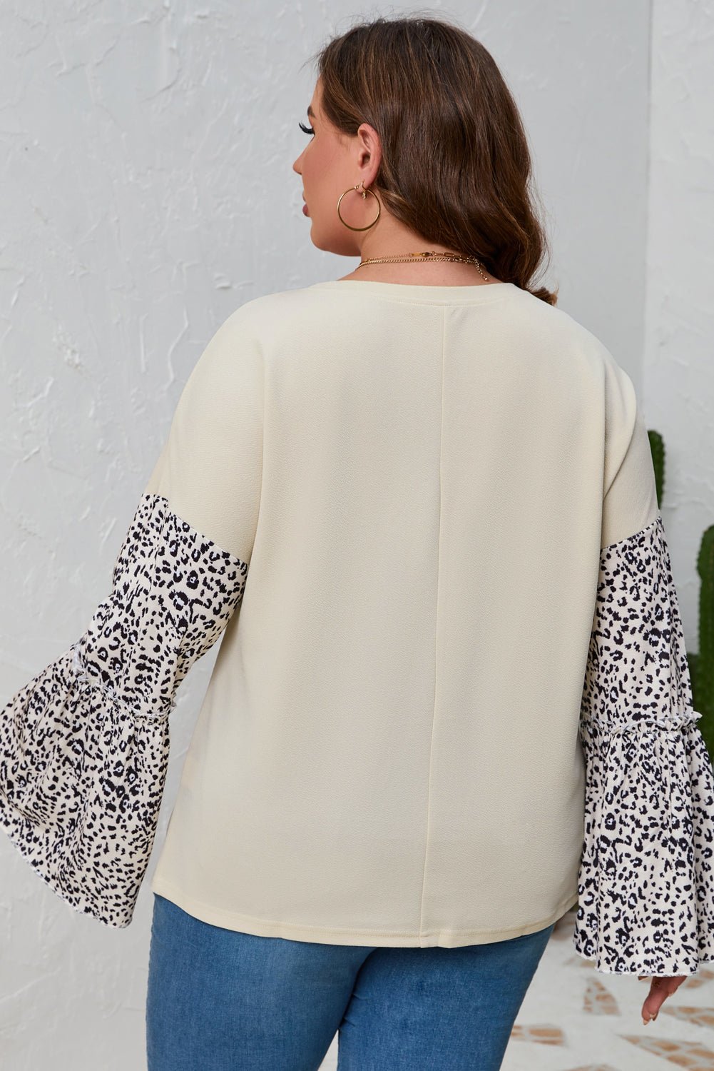 Plus Size Leopard Round Neck Long Sleeve Top - GirlyBayPlus Size ClothesPlus Size Leopard Round Neck Long Sleeve Top1001003858944831XLBeigeGirlyBayPlus Size Leopard Round Neck Long Sleeve Top