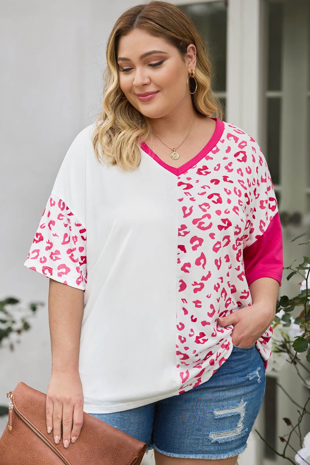 Plus Size Leopard V - Neck T-Shirt - GirlyBayPlus Size ClothesPlus Size Leopard V - Neck T-Shirt1001009924944881XHot PinkGirlyBayPlus Size Leopard V - Neck T-Shirt