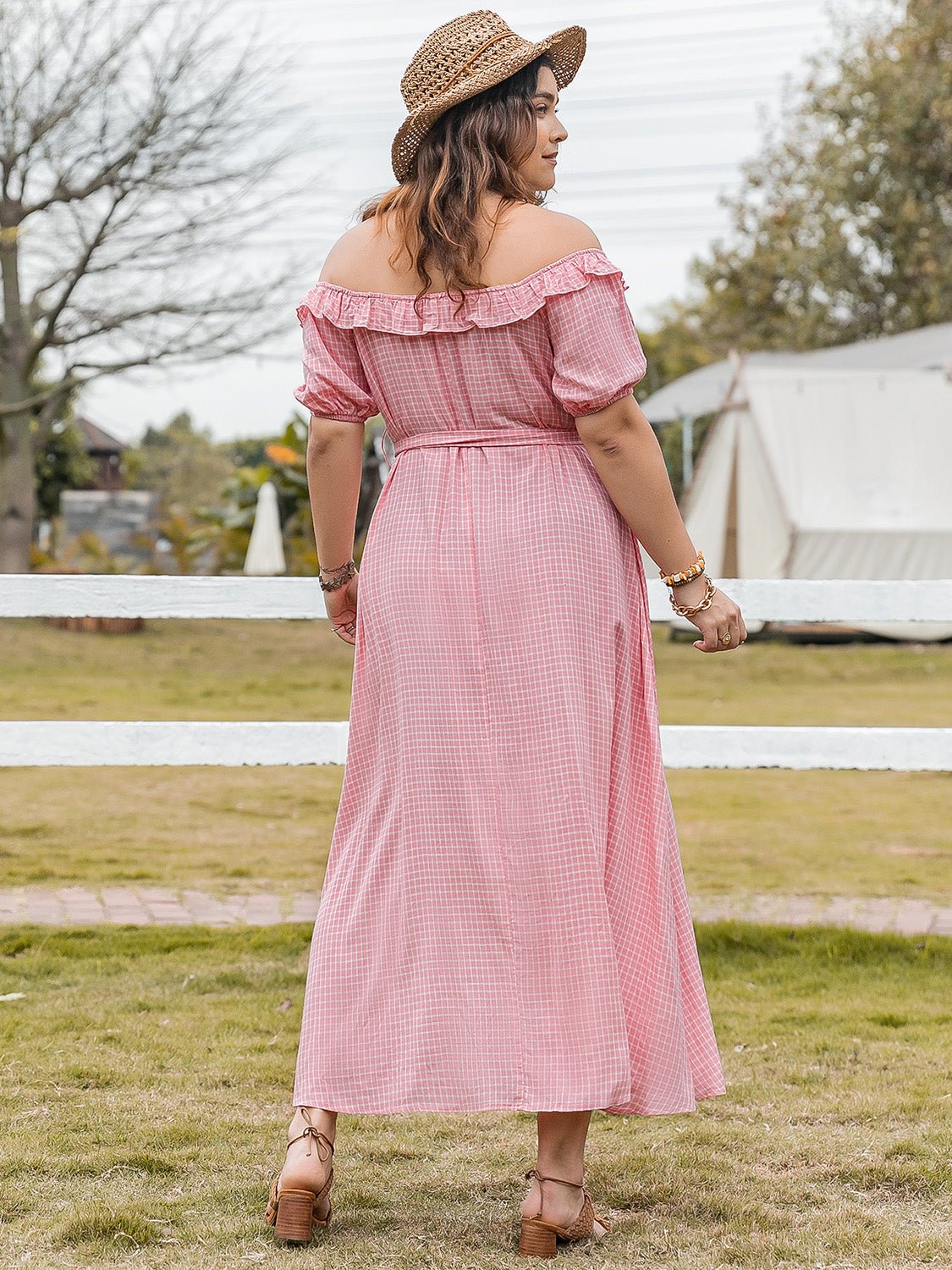 Plus Size Plaid Off - Shoulder Short Sleeve Midi Dress - GirlyBayPlus Size ClothesPlus Size Plaid Off - Shoulder Short Sleeve Midi Dress1001005050123701XLBlush PinkGirlyBayPlus Size Plaid Off - Shoulder Short Sleeve Midi Dress