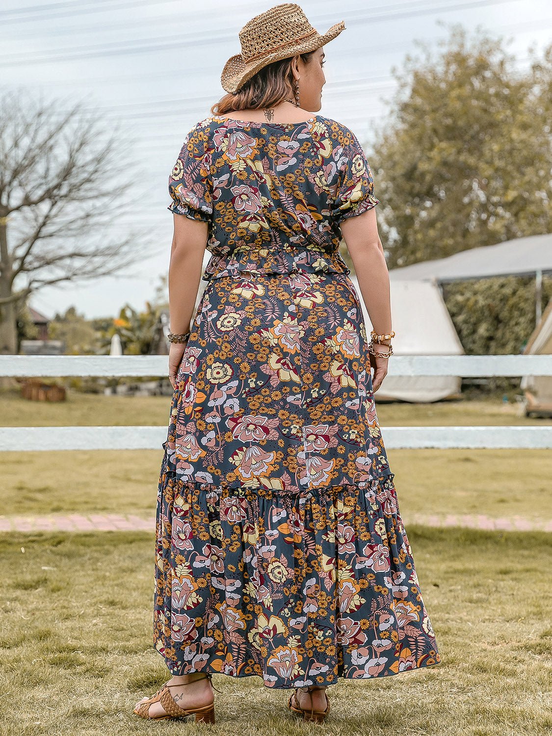 Plus Size Tie Neck Short Sleeve Top and Skirt Set - GirlyBayPlus Size ClothesPlus Size Tie Neck Short Sleeve Top and Skirt Set1001005513014650XLMulticolorGirlyBayPlus Size Tie Neck Short Sleeve Top and Skirt Set