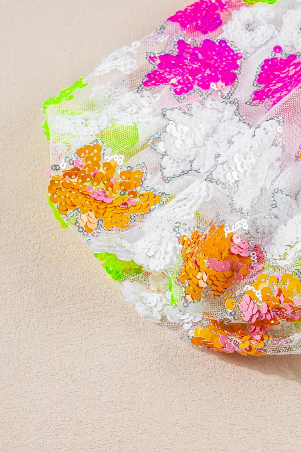 Sequin Flower Mock Neck Half Sleeve Blouse - GirlyBayShirtSequin Flower Mock Neck Half Sleeve Blouse100100164741031SWhiteGirlyBaySequin Flower Mock Neck Half Sleeve Blouse