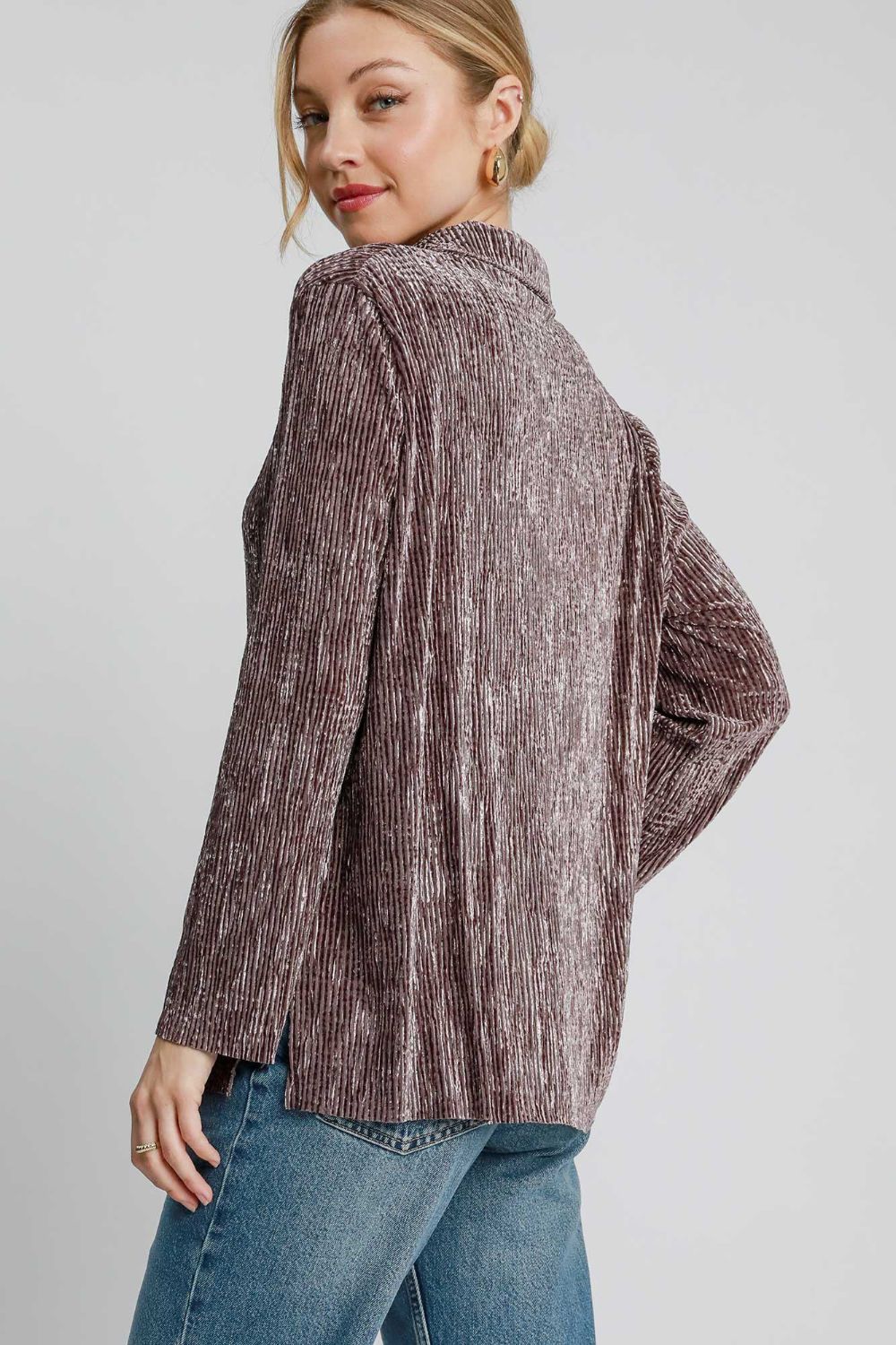 Umgee Side Slit Texture Button Up Shirt - GirlyBayCasual DressesUmgee Side Slit Texture Button Up Shirt100100619891097SBrownGirlyBayUmgee Side Slit Texture Button Up Shirt