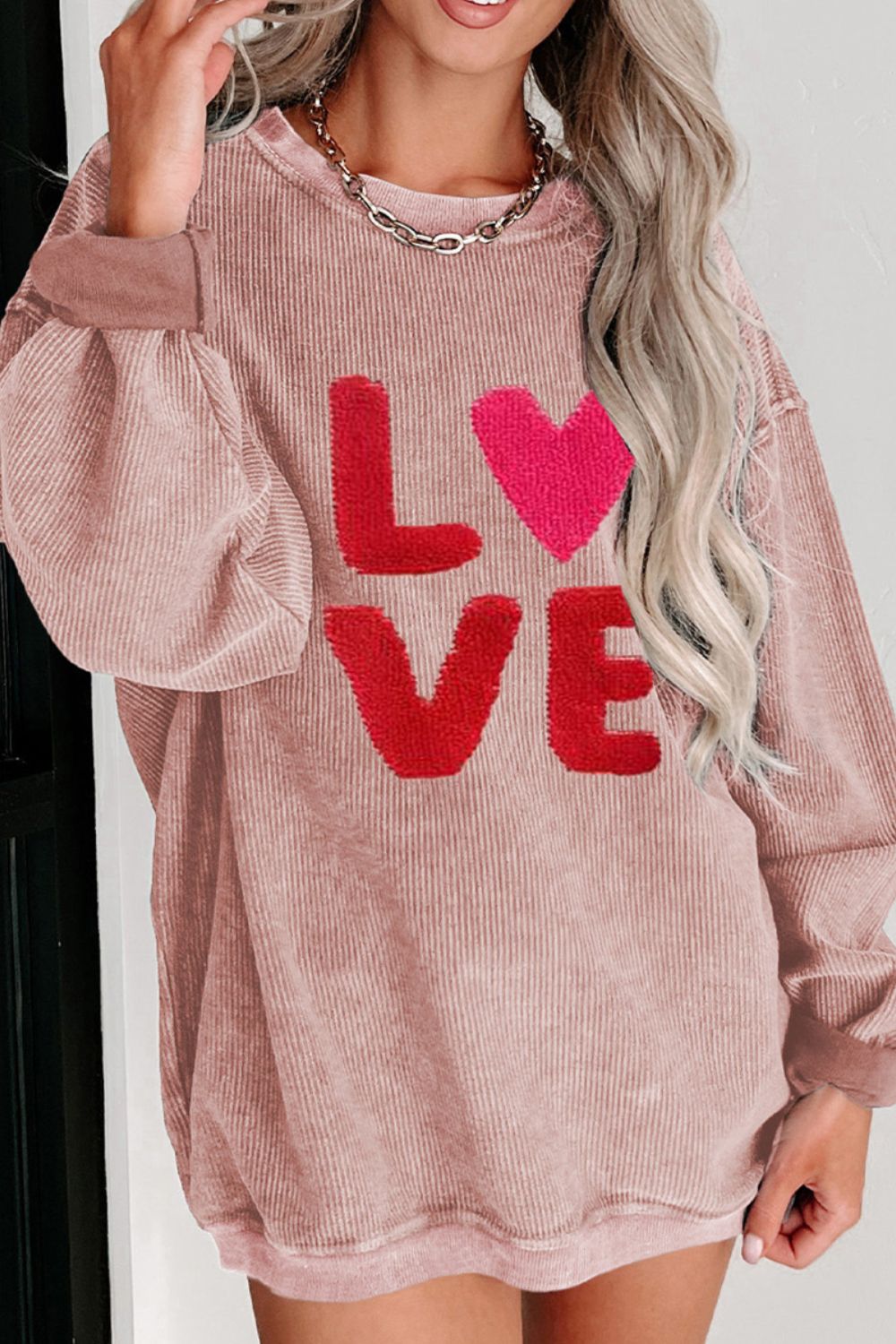 Valentine’s Day LOVE Round Neck Long Sleeve Sweatshirt - GirlyBaySweatshirts & HoodiesValentine’s Day LOVE Round Neck Long Sleeve Sweatshirt100100732391480SDusty PinkGirlyBayValentine’s Day LOVE Round Neck Long Sleeve Sweatshirt